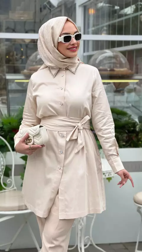 Mahza 104 Yakası Taşlı Rahat Kalıp Tunik Bej - 1