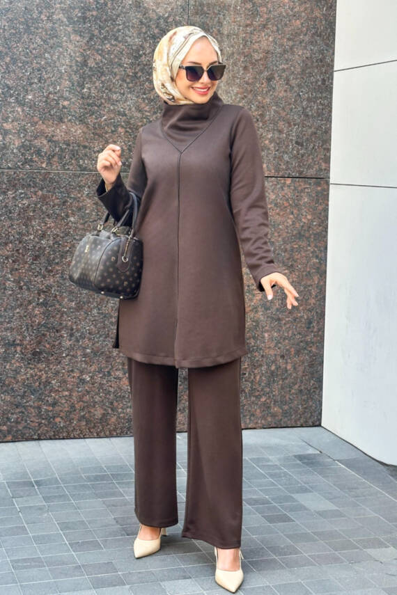 Mahza Yaka Detaylı Oyşo Kumaş Yeni Sezon Pantolon Takım 8200 Kahve - 1