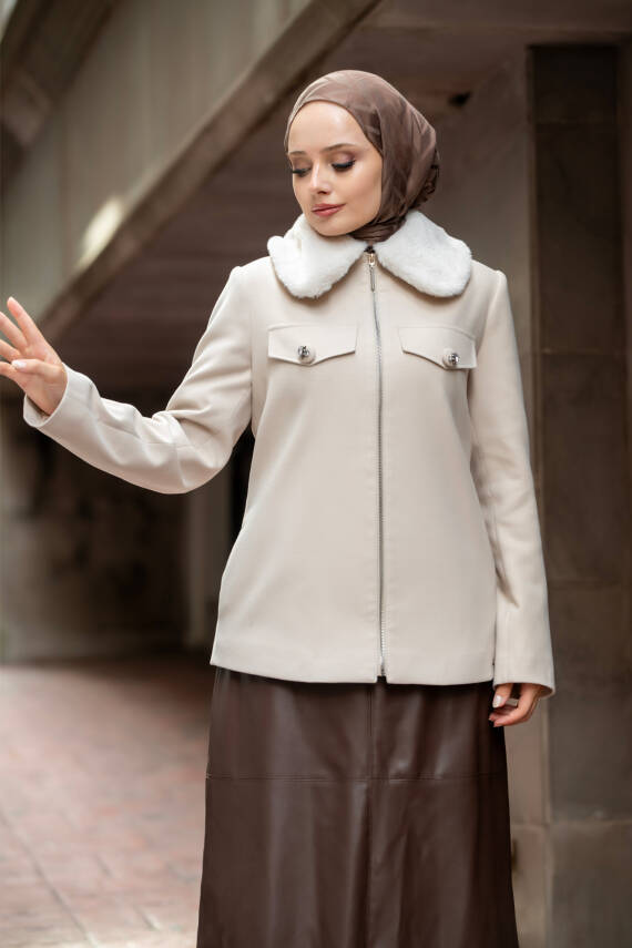 Mahza Yeni Sezon Kaşe Kumaş Astarlı Yakası Kürklü Fermuarlı 65 cm Ceket 7661 Bej - 2