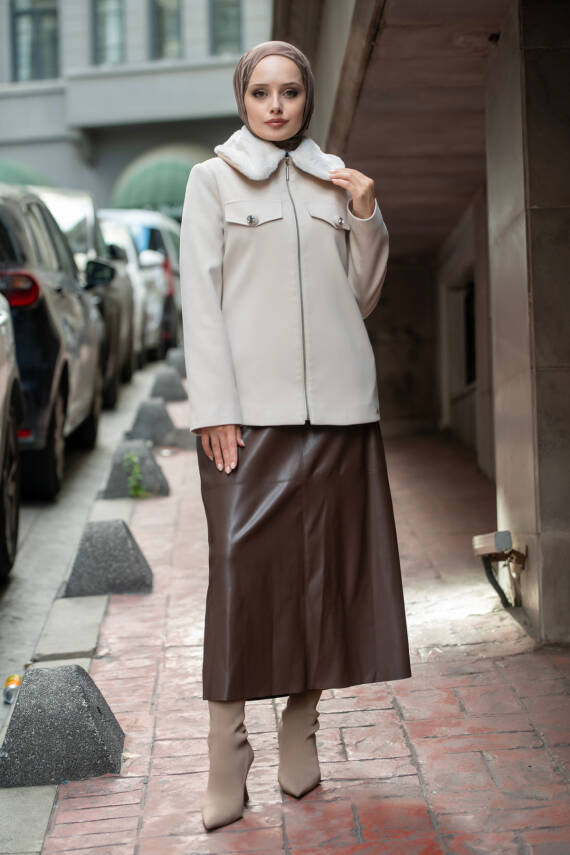 Mahza Yeni Sezon Kaşe Kumaş Astarlı Yakası Kürklü Fermuarlı 65 cm Ceket 7661 Bej - 3